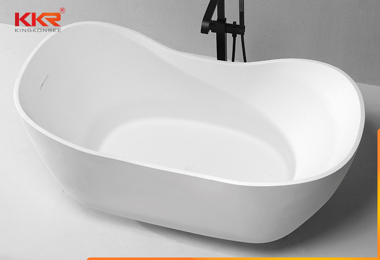 An oval-shaped smooth surface tub