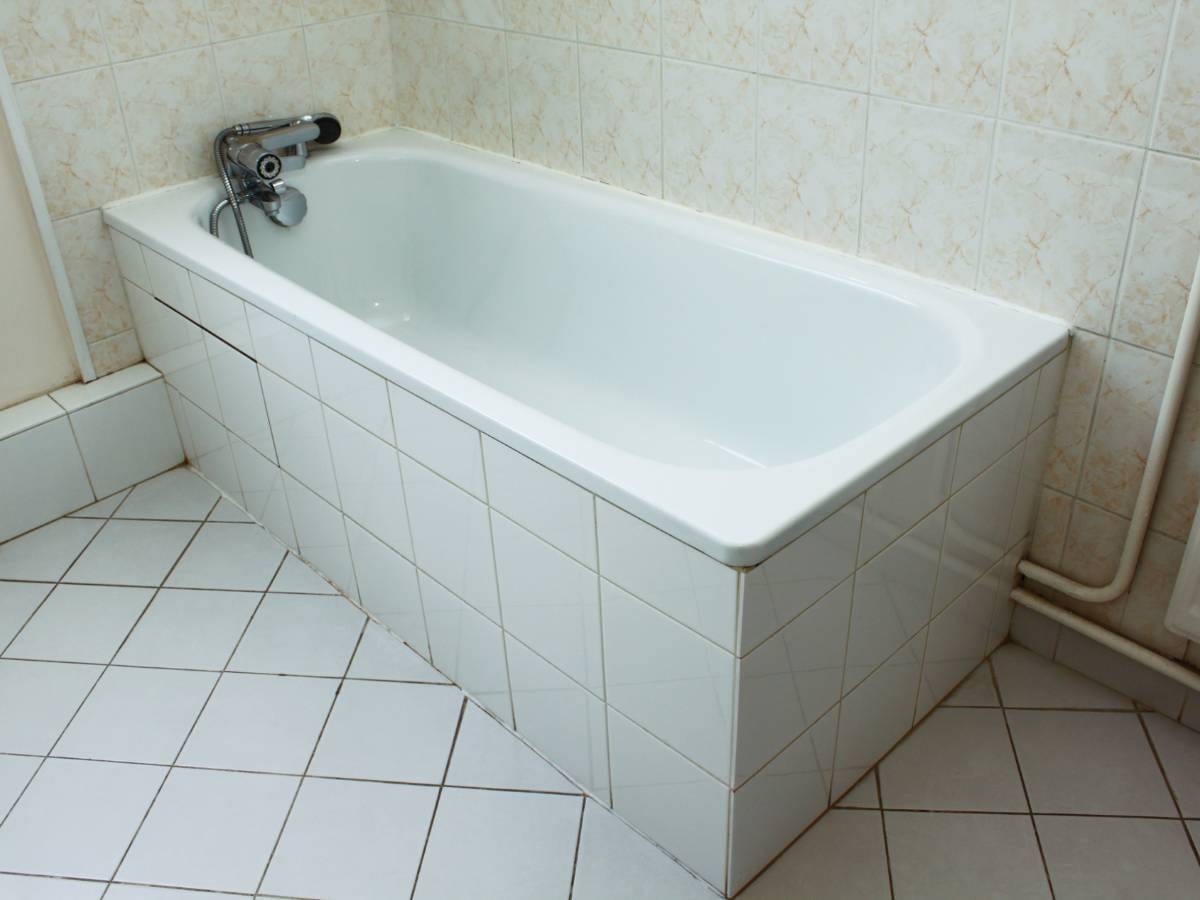 Les 14 meilleures marques de baignoires : Les 8 marques de baignoires à connaître