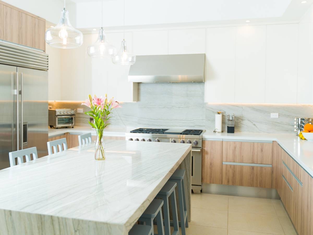 Solid Surface vs Natural Stone vs Engineered Stone 4 Solid Surface, Natural Stone, or Engineered Stone: Which is Better ? 4
